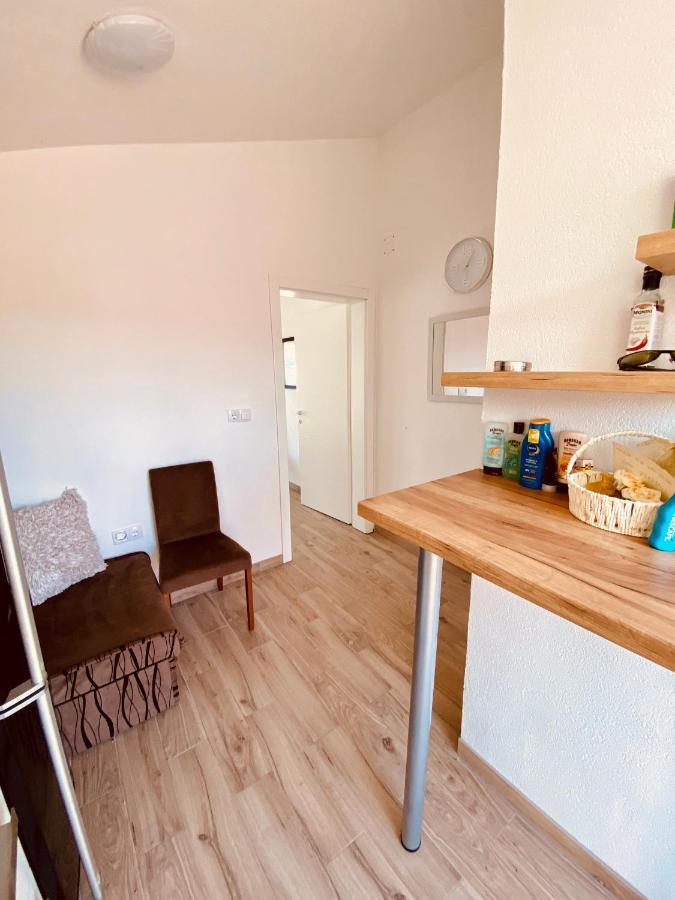 Apartment Elena Donji Okrug  Exteriér fotografie